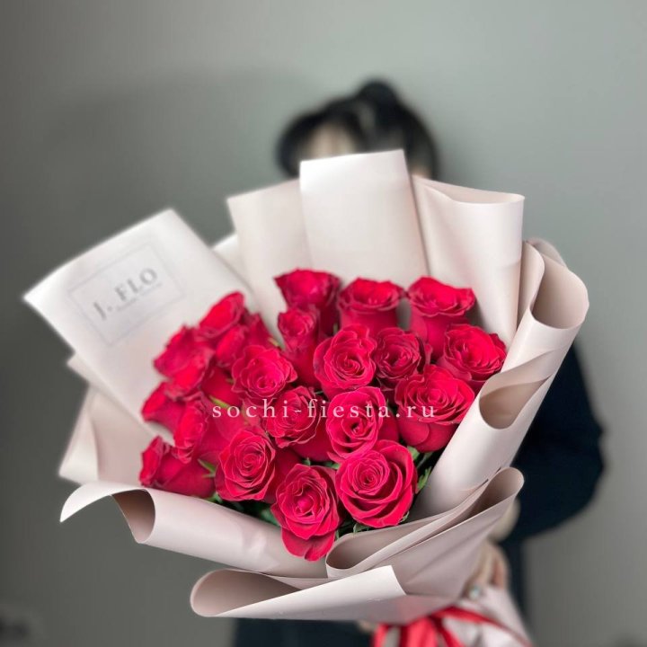 21 красная роза  в Ярославле