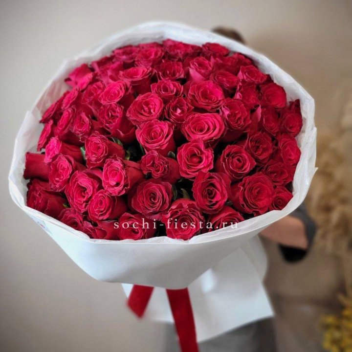 65 красных роз вайт в Ярославле