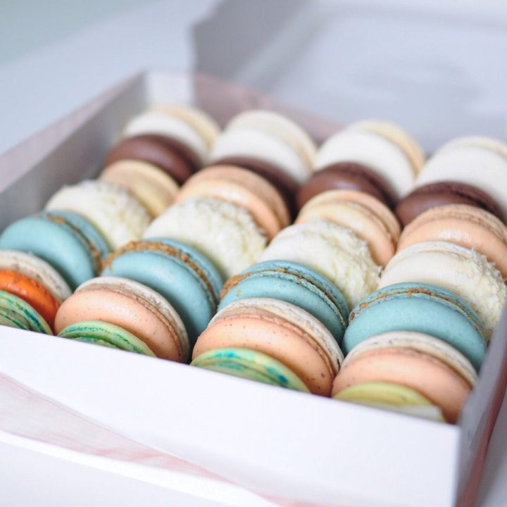 Коробка макаронс 25 шт. в Ярославле