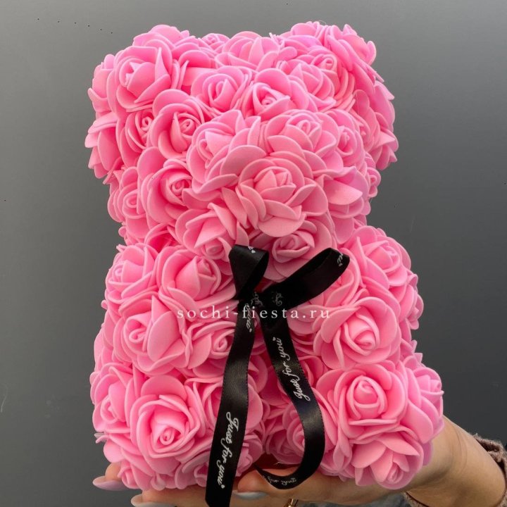 Игрушка медведь из розовых роз в Ярославле