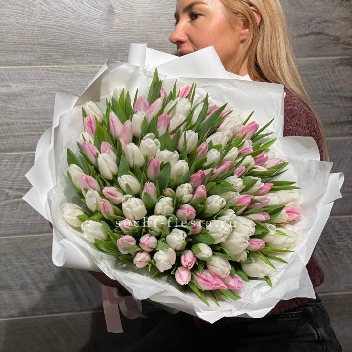 101 тюльпан нежный микс в Ярославле