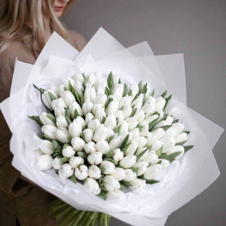 101 белый тюльпан в Ярославле