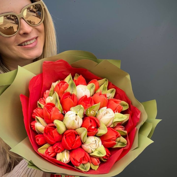 Зефирный букет из тюльпанов с доставкой в Ярославле